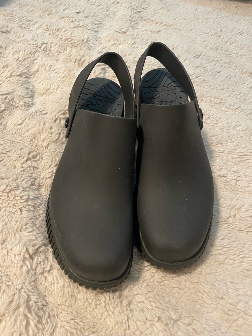Sorel Black Platform Mule Clogs with Back Strap - Picture 2 of 8
